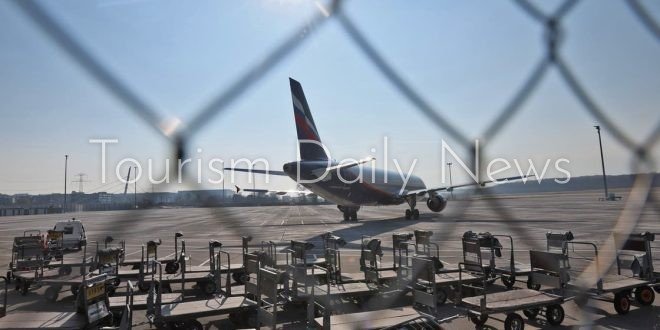 اضطراب-حركة-الملاحة-الجوية-بمطارات-موسكو-جراء-هجمات-بطائرات-مسيرة-أوكرانية