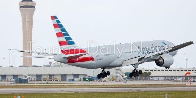 طائرة-“الخطوط-الأمريكية”-تخلي-150-راكباً-بعد-احتراق-عجلات-الهبوط