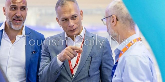 مصر-للطيران-تعزز-شراكتها-مع-رولز-رويس-في-صيانة-وتحديث-محركات-الطائرات