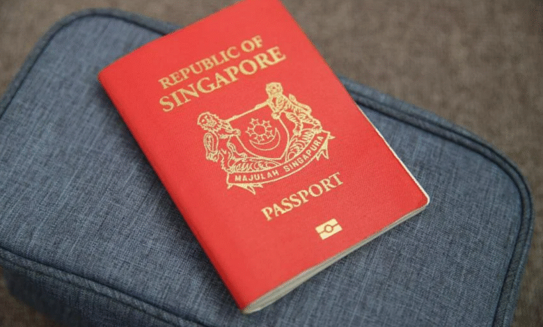 سنغافورة-تحافظ-على-صدارتها-في-أقوى-جوازات-السفر-عالميًا-للعام-الثاني