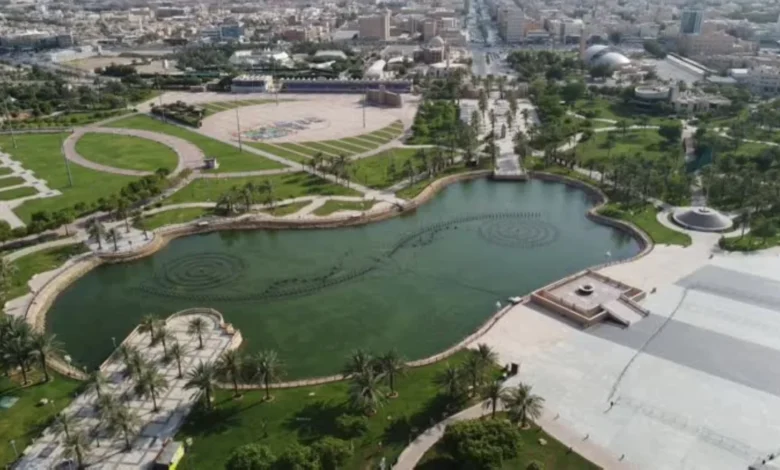 حديقة-الملك-عبدالله-في-الرياض.-واحة-خضراء-تنبض-بالحياة-الحضرية