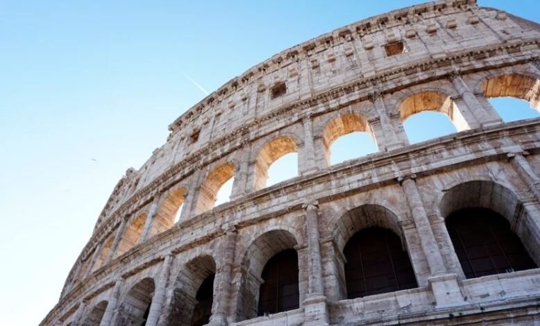 السياحة-التاريخية-تبرز-عظمة-العمارة-الرومانية-القديمة