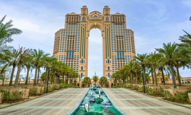 تجربة-صيفية-استثنائية-في-ريكسوس-مارينا-أبوظبي-بخصم-30%