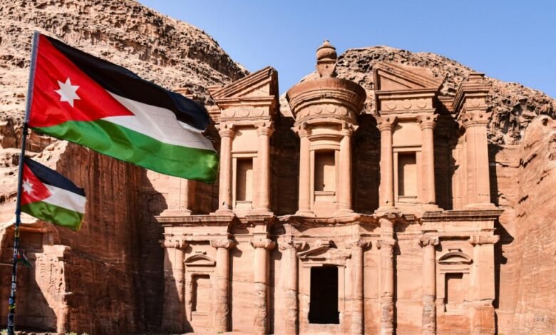 الأردن-يناقش-صناعة-الصورة-الذهنية-للمقاصد-العربية-بمنتدى-«الإعلام-السياحي-العربي-بين-الذكاء-الاصطناعي-والواقع»