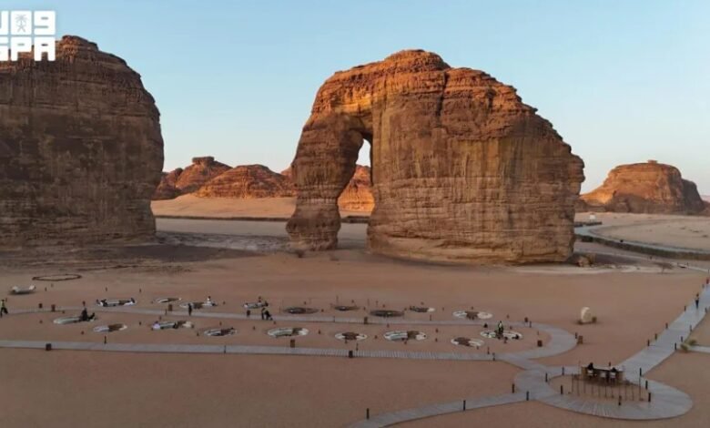 آلاف-السنين-من-التكوين-الطبيعي-صنعت-أشهر-معالم-العلا-المفتوحة-للزوار.-تعرف-عليه
