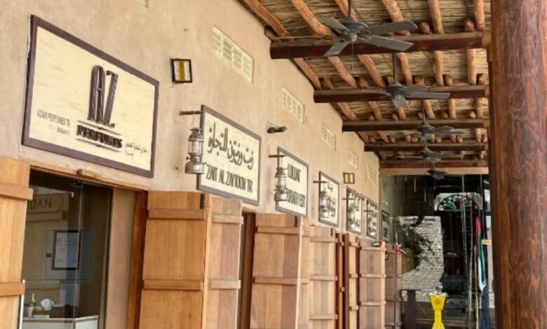 خورفكان.-عروس-تعانق-فيها-الجبال-بحر-العرب
